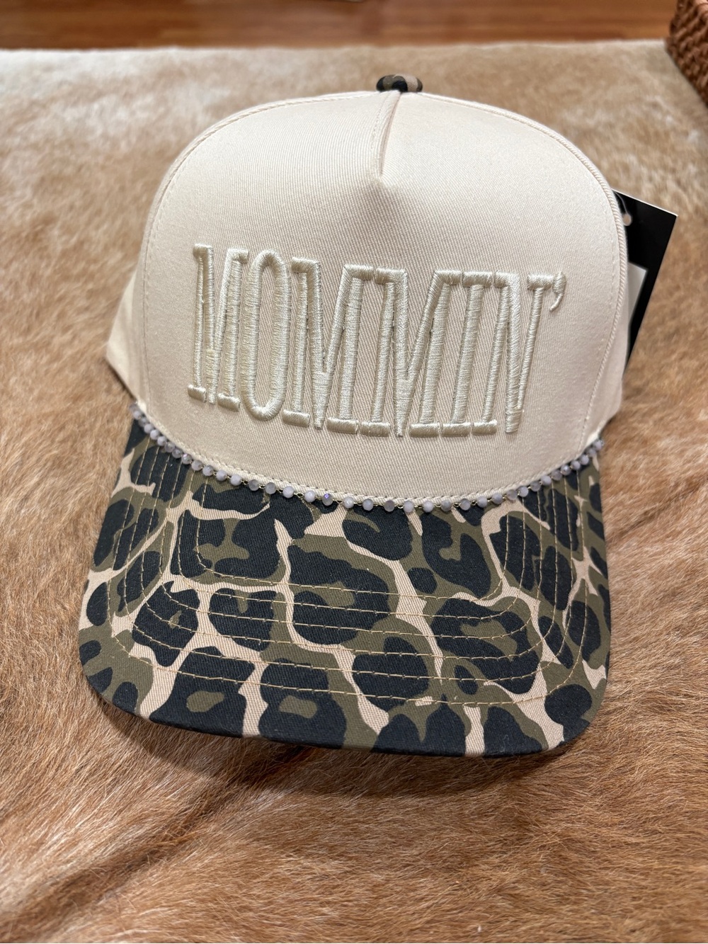 Brand New! Cream 'MOMMIN’ Cap with Camo Brim